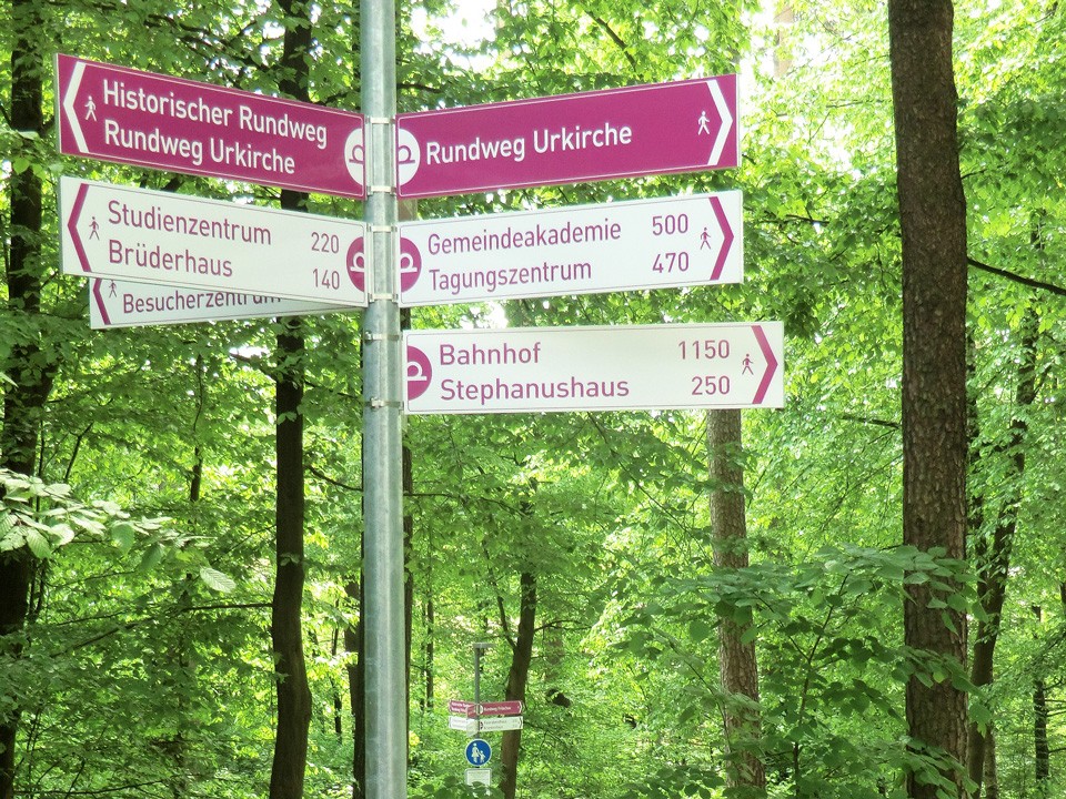 Leitsystem Beschilderung Rummelsberg